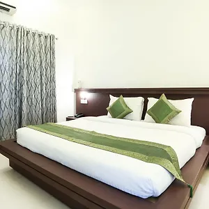 3* Hotel Treebo Trend Al Saj Convention Centre
